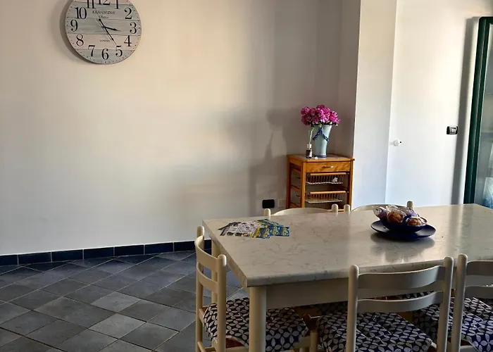 Incantevole A Tonnarella Apartamento